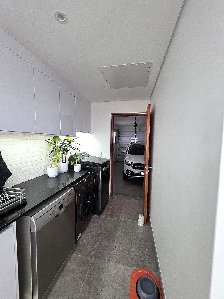 3 Bedroom Property for Sale in Dana Bay Western Cape